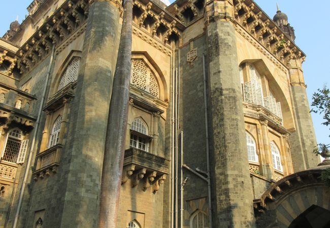 旧プリンス・オブ・ウエールズ博物館　インド・ガンダーラ石像　豪華図録　希少洋書 英語洋書】 旧プリンス・オブ・ウエールズ博物館の石の彫刻 (現