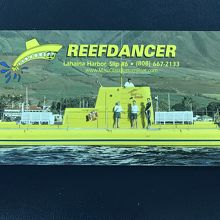 潜水艦型のボート