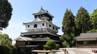 錦帯橋、ロープウェイとのセット券を購入し訪問しました