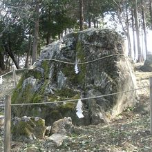 中山にある磐座