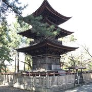 豊川：三明寺、三重塔