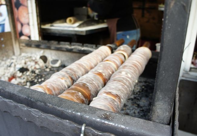 トゥルデルニーク クチコミ アクセス 営業時間 プラハ フォートラベル