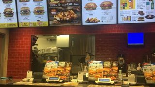 外国人観光客に人気のバーガー屋＠秋葉原