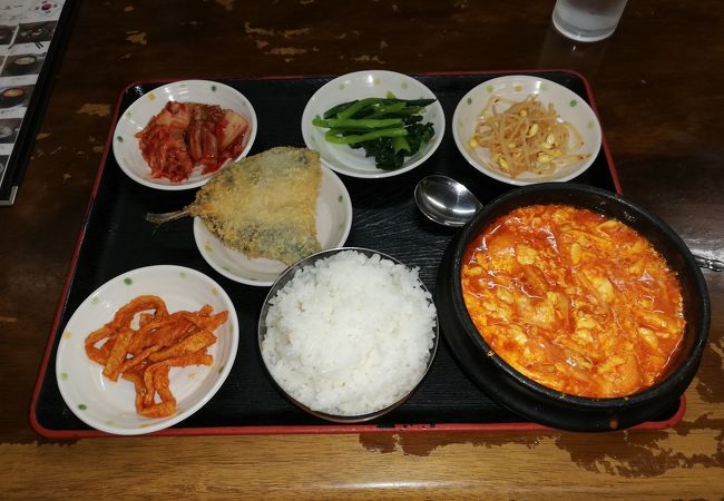 韓国ランチが600円食べれるソウル食堂