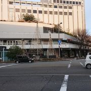 まさか、百貨店の中に100均とは…。でも街中にあってとっても便利です。