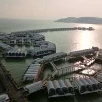 本館13階から眺める海上ヴィラ