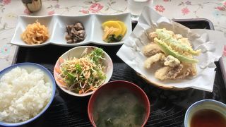 お食事処円