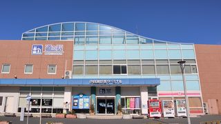 グルメやお土産が充実