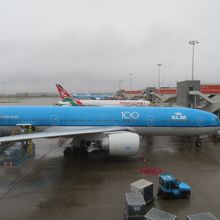 KLMオランダ航空が駐機しています