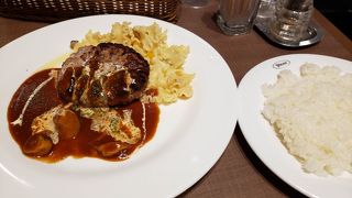 サラダ食べ放題