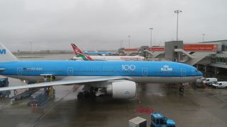 KLM利用で寄りました