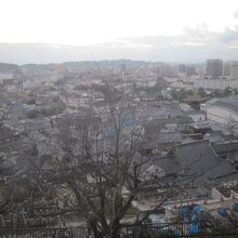 山上からの景色は圧巻です！