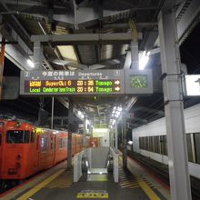 出雲市駅松江方面ホーム