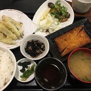 朝からお得な定食