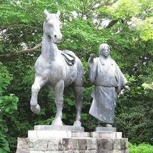内助の功 で有名な一豊の妻 By Kazumin 山内一豊の妻の銅像のクチコミ フォートラベル