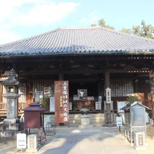 国宝の本堂です