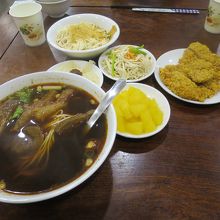 川味 老鄧担担麺