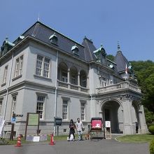 美しい洋館です