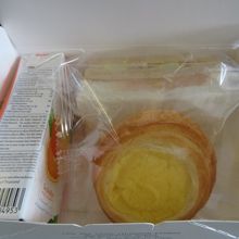 バンコクからルアンパバーンまでの軽食