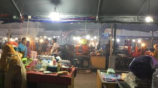 ナイトマーケットです