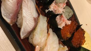 寿司の食べ放題