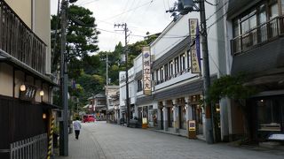 大きな土産店