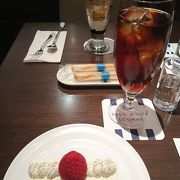 カフェ