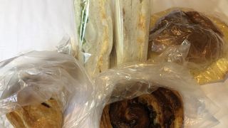 サンドイッチも１０８円