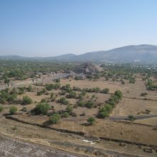 太陽のピラミッドから見た光景