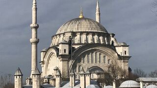 グランドバザールの入口にあったモスク