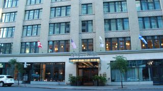 Le Square Phillips Hotel & Suites