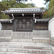 安徳天皇阿弥陀寺陵