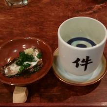 件オリジナルのお酒です。