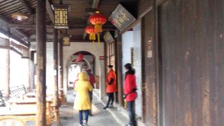 屋根付きの通路がなかなか