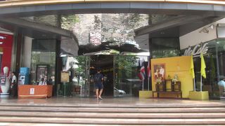 映画を見るのには便利な場所