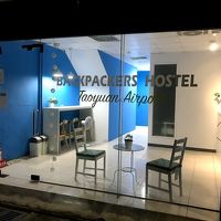 インターホンでスタッフを呼ぶ必要がある