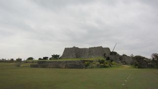 石垣が素晴らしい