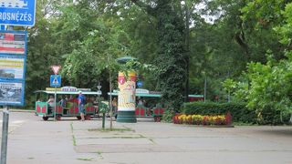 美女の谷行きミニトレイン乗り場