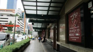 地下１階にある食品街