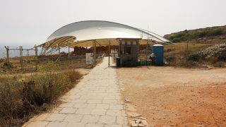 海の近くの遺跡