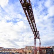 有名な世界遺産の橋。ビルバオに行ったらぜひ。