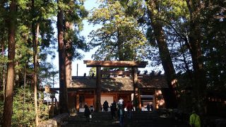 非常に格式高い