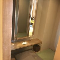 小部屋のようなドレッサースペース