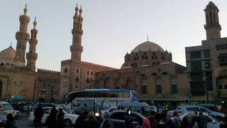 カイロで一番初めに建てられたイスラム教のモスクを見て来ました!!