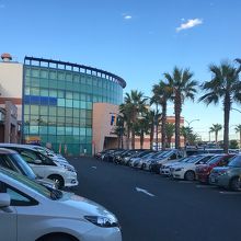 リゾート感がある外観