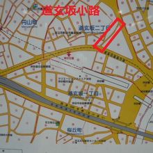 道玄坂小路は、道玄坂と文化村通りを結ぶ小路となっています。