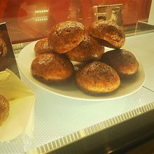 ヨコハマ キャラメルラボ 横浜ハンマーヘッド店