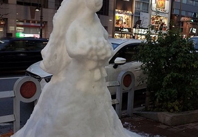 神田小川町雪だるまフェア