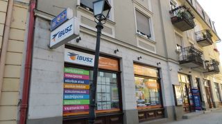 IBUSZ (セーケシュフェヘ－ルヴァール)