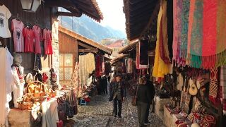 雰囲気としてはとても良いのですが、欲しい物は何もありません